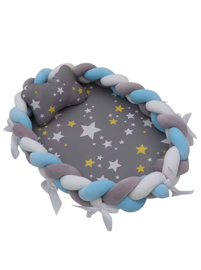 ⁦Baby Mattress With Barrier And Pillow⁩ - الصورة ⁦1⁩