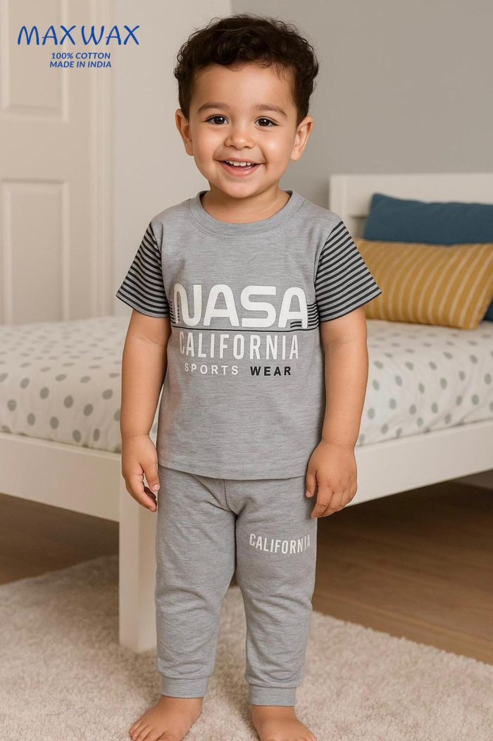 Boy's 2 pc Set - Image 1