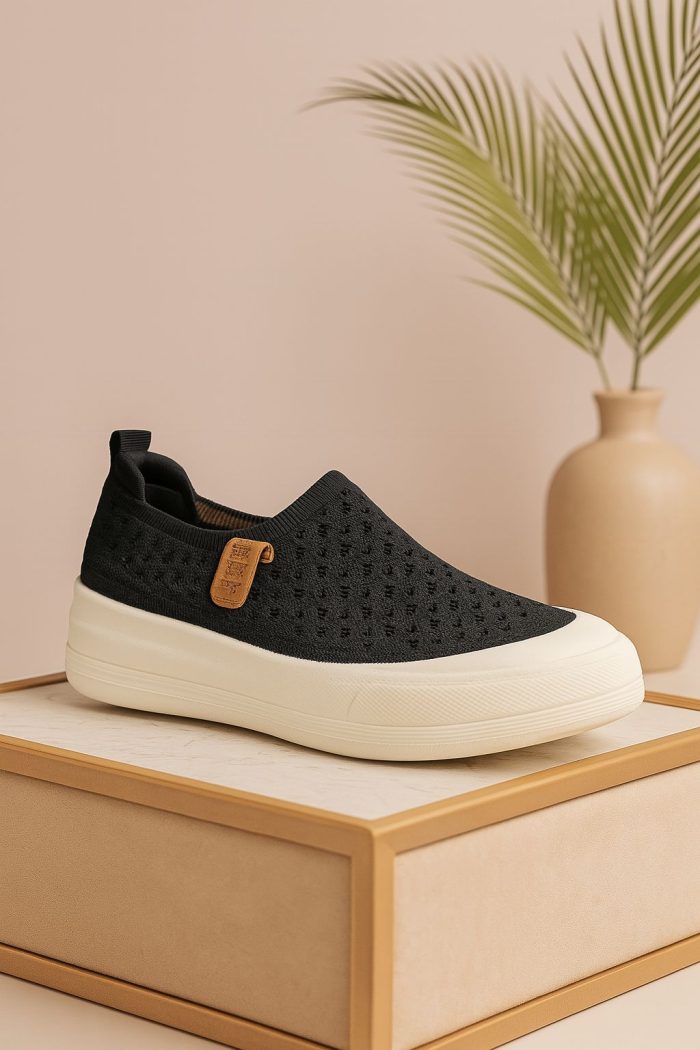 ⁦Women’s Sneaker⁩ - الصورة ⁦1⁩