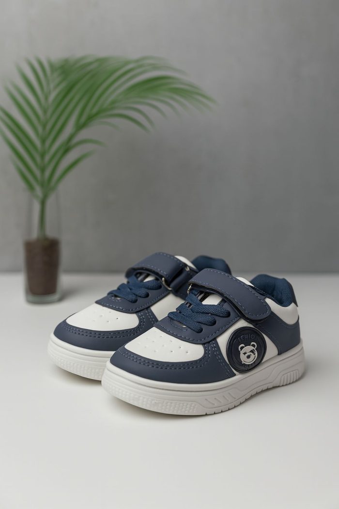 Baby Shoes - Image 1