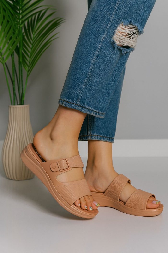 Ladies Slippers - Image 1