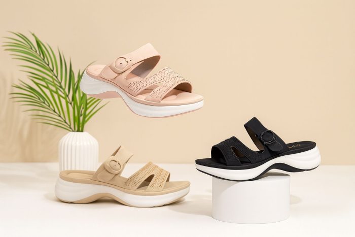Ladies Slippers - Image 1