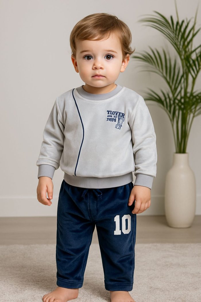 Boy's 2 pc Set - Image 1