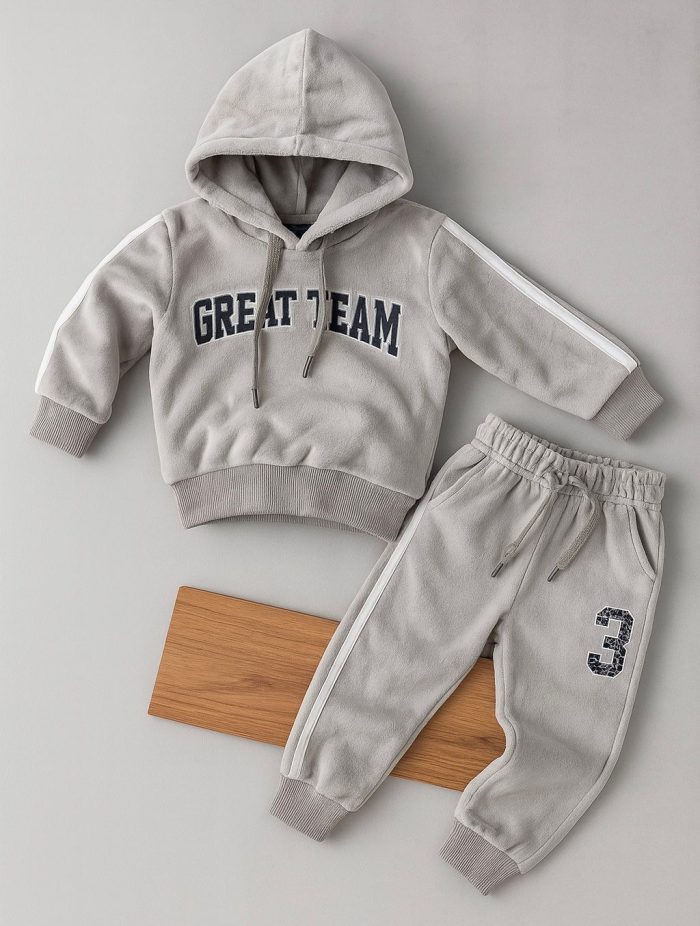 Boy's 2 pc Set - Image 1